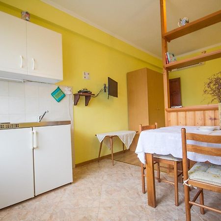 Sandra House With Apartment อูมัค ภายนอก รูปภาพ