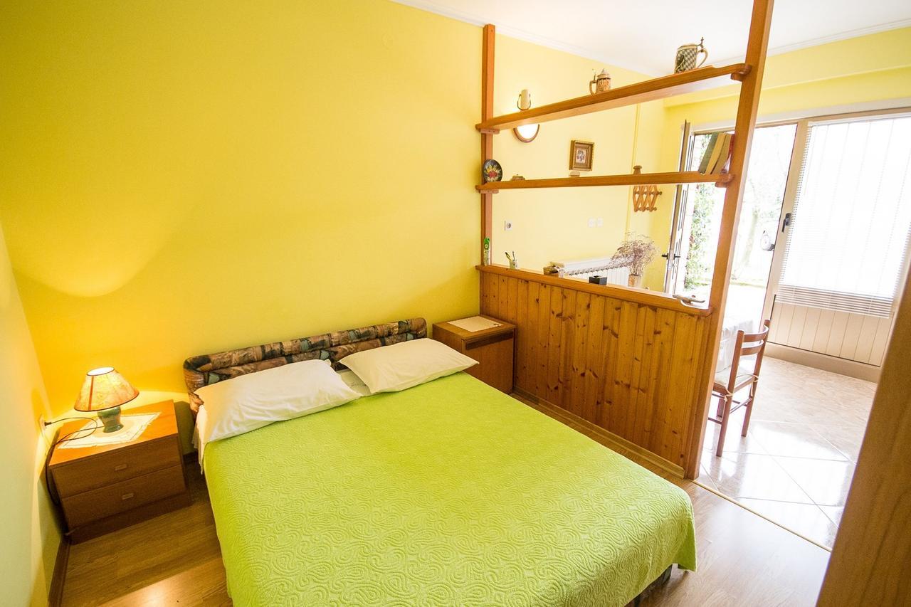 Sandra House With Apartment อูมัค ภายนอก รูปภาพ