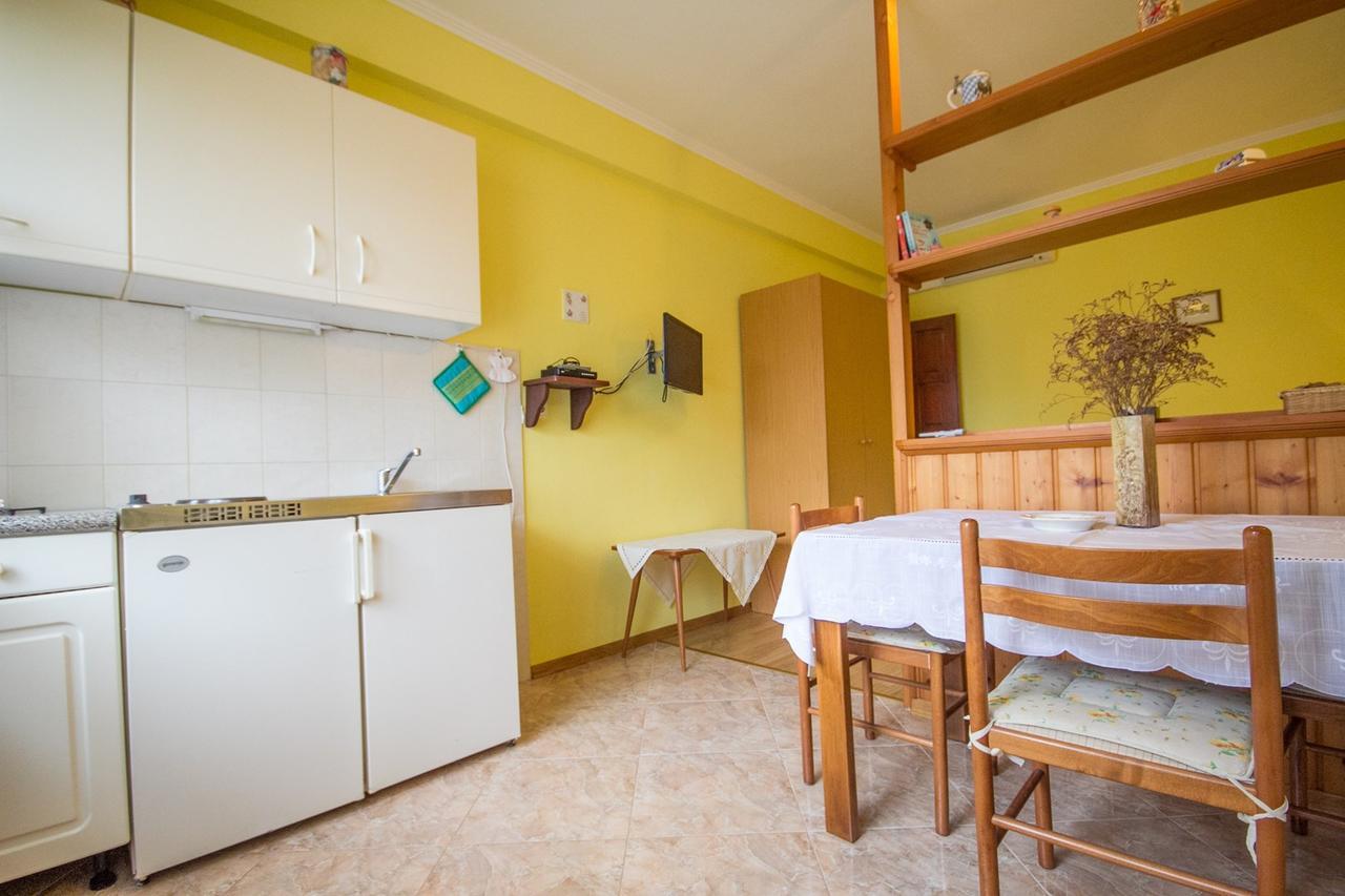 Sandra House With Apartment อูมัค ภายนอก รูปภาพ